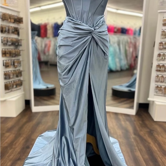 Sherri Hill Dresses & Skirts - Sherri Hill 55931 Gunmetal Prom Dress Size 2